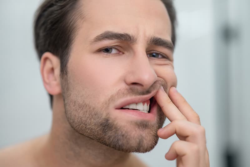 ¿Qué es la enfermedad periodontal y cuáles son sus causas?